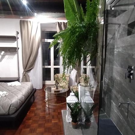 Plebiscito Suite Apartment Неаполь Экстерьер фото
